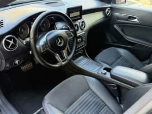 Mercedes CLA 220d 170cp. AMG. 2014 Pano•Park asist•7Getronic•Variante — miniatura 8