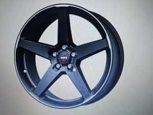 Jante MOMO originale 19” + anvelope Hankook – stare impecabilă