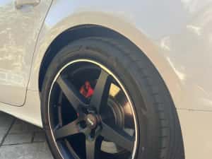 Jante MOMO originale 19” + anvelope Hankook – stare impecabilă — miniatura 3