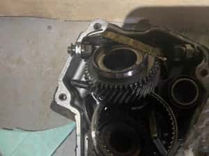 Cutie golf 5 1,9 tdi 6 trepte — miniatura 4