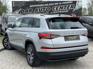SKODA KODIAQ AN 2023 FACELIFT FULL 4X4 , IMPORT RECENT STARE 10 ++ Cutie Viteze Automata, Distronic , Garantie 12 Luni T.V.A INCLUS SI DEDUCTIBIL — miniatura 3
