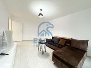 Faleza Nord - 2 Camere renovat cu centrala si balcon pe termen lung — miniatura 5