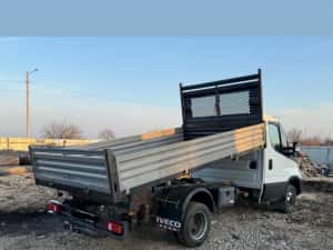 Iveco daily basculabil — miniatura 3