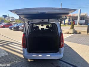 Toyota Proace (Verso) - Minivan Diesel 2022 5 locuri — miniatura 2