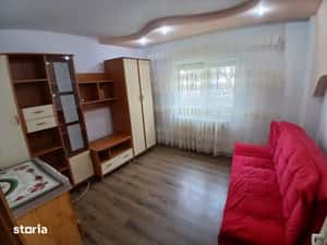 Inchiriez apartament cu o camera  parter 40 mp — miniatura 4
