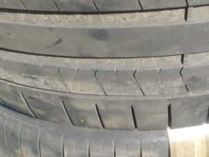 Anvelope caucicuc 285 40 r22 continental și Pirelli an 2019 — miniatura 3