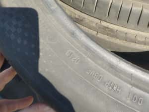 Anvelope caucicuc 285 40 r22 continental și Pirelli an 2019 — miniatura 4