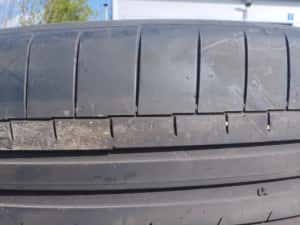 Anvelope caucicuc 285 40 r22 continental și Pirelli an 2019 — miniatura 8