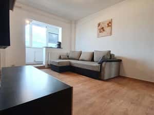 Inchiriere Garsoniera in bloc de apartamente, zona Astra, moderna — miniatura 5