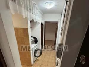 Circumvalatiunii-Dacia, apartament 3 camere semidecomandat, etaj 1