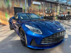 Aston Martin DB12 Volante — miniatura 3