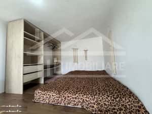 Apartament cu o cameră, 50mp, Zona Ultracentral — miniatura 3