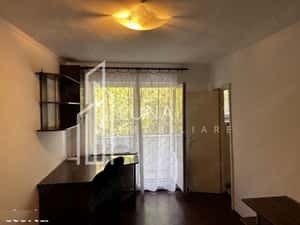 Garsonieră decomandată | Semicentral | Balcon | Mobilată & utilată — miniatura 3