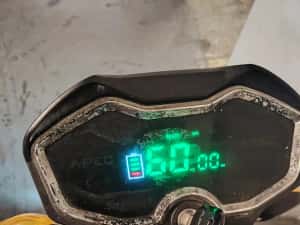 Tricicleta cu bena Tuktuk electric limitat la 25 km/h Nou — miniatura 3