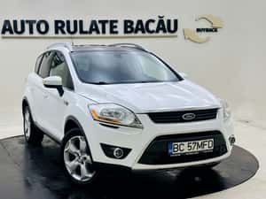 Ford Kuga Manuală 130 HP Diesel — miniatura 2