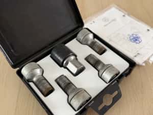 Antifurt roti / jante original Mercedes — miniatura 2