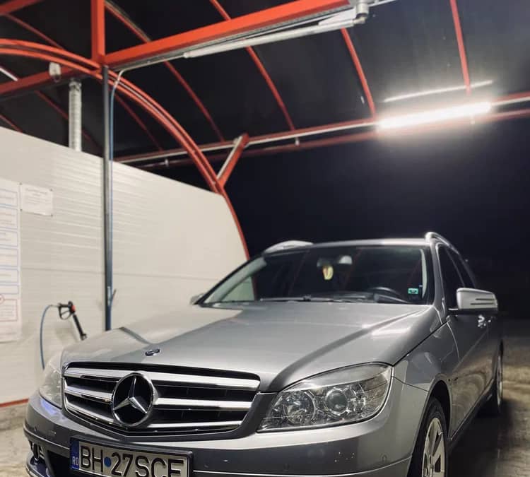 Vand Mercedes Benz — fotografie 1 din 10