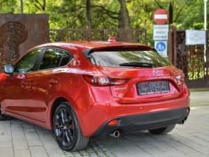 Mazda 3 cutie automata 2.0 benzina euro6 69000 km full istoric mazda xenon navigatie — miniatura 4