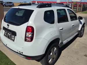 Dacia Duster 1,6  B. /. GPL —An 2014—4800 euro — miniatura 4