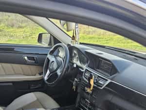 Vând mercedes-benz — miniatura 7