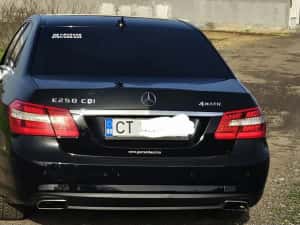 Vând mercedes-benz — miniatura 10