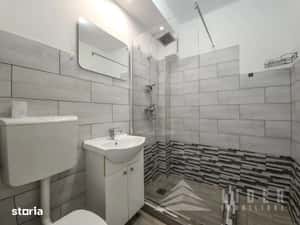 Apartament 3 camere decomandat, etaj 1, parcare in curte. — miniatura 6