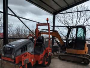 Lucrari miniexcavator,  dumper, cilindru, camioneta — miniatura 3