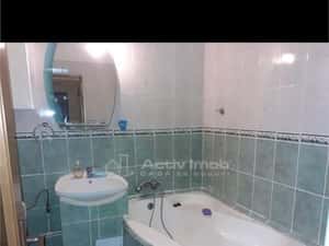 Apartament 3 decomandat, CT, mobilat, utilat, etaj 4 - 1 Mai - Pelenda — miniatura 5