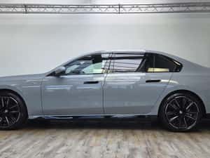 BMW 740, 2025, 5.950 km, Diesel, Automată, 299 cp — miniatura 2