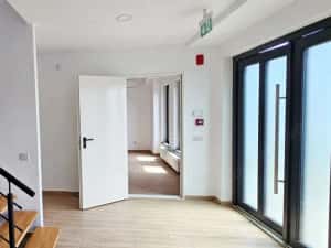 Complex imobiliar:cladire birouri, 2 hale industriale noi si 3424 mp teren, Piatra Neamt — miniatura 2