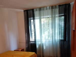 200 euro, garsoniera Nicolina — miniatura 3
