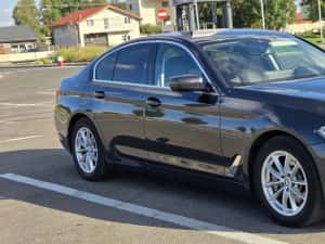 BMW Seria 530e Plug-in Hybrid