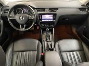 Inchirieri auto masina automata Skoda Octavia — miniatura 8