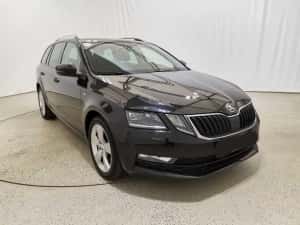 Inchirieri auto masina automata Skoda Octavia — miniatura 9