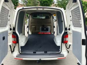 Vw Transporter T5 2.0 TDI 140 CP, 4X4 , AUTOMATA, 2013, 2x usi laterale — miniatura 5