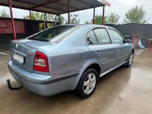 Skoda Octavia 1.9 TDI — miniatura 3
