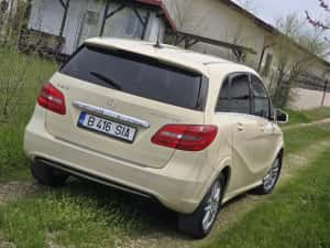 Mercedes B200 2014 Benzina+Gaz din fabrica, Euro 6 — miniatura 3