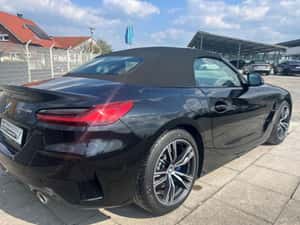 BMW Z4 Cabrio 197cp, 25.280km, 2025, Negru — miniatura 5