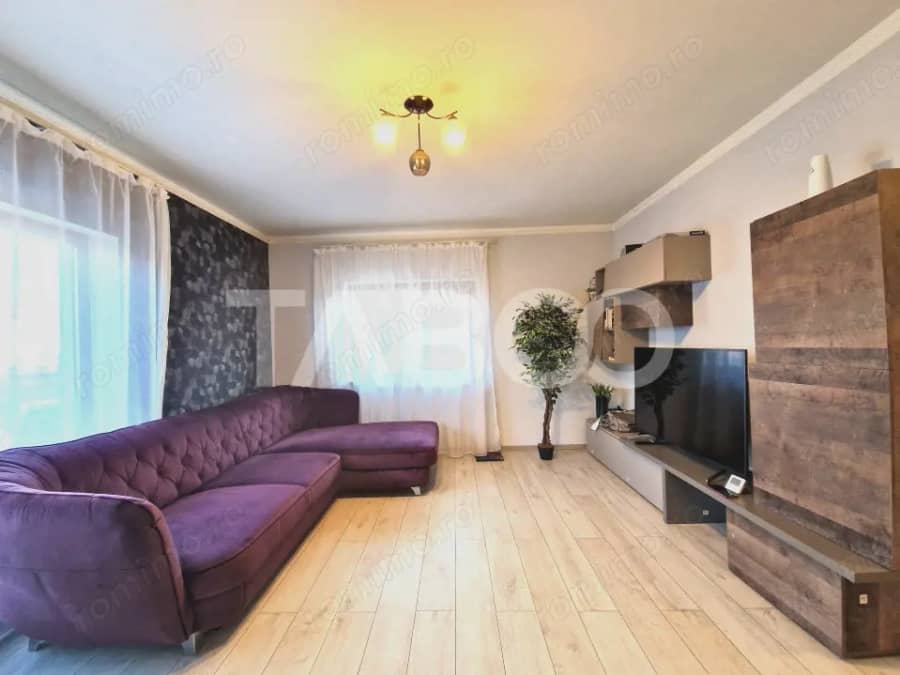 Apartament decomandat 3 camere 66 mp si loc de parcare Cisnadie — fotografie 1 din 6
