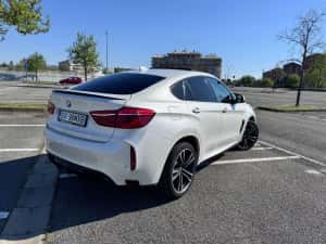 BMW X6 M 4.4 575 CP — miniatura 3
