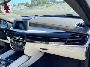 BMW X6 M 4.4 575 CP — miniatura 7