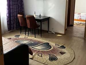 Inchiriez ap 2 camere zona ANAF - Catedrala — miniatura 2