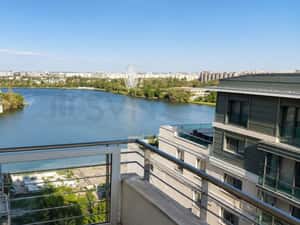 Apartament tip Duplex l Vedere catre Lac l Lacul Tei — miniatura 3