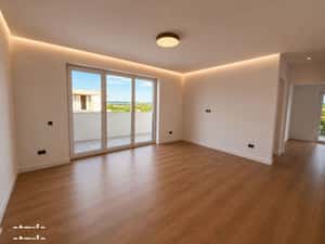 Apartament 3 camere,2 bai, terasa 37 m , super view, Bloc Premium