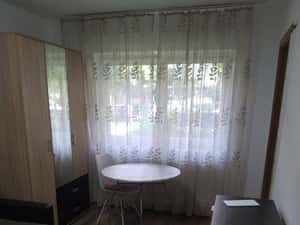 Inchiriez garsoniera — miniatura 2