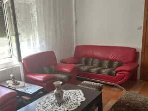 De vanzare casa in zona Blascovici, 6 camere, strada linistita — miniatura 3