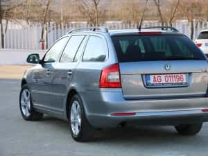 Vand Skoda Octavia Facelift Euro 5 Clima Navi  Posibilitate rate — miniatura 3