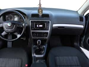 Vand Skoda Octavia Facelift Euro 5 Clima Navi  Posibilitate rate — miniatura 5