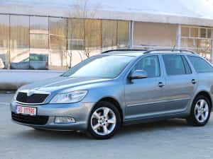 Vand Skoda Octavia Facelift Euro 5 Clima Navi  Posibilitate rate — miniatura 8