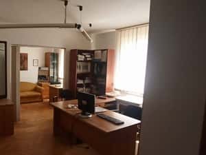 Rar pe piata! Imobil 5 camere, 2 intrari, ultracentral, langa Tribunal